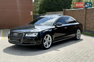 Седан Audi A8 2014 в 