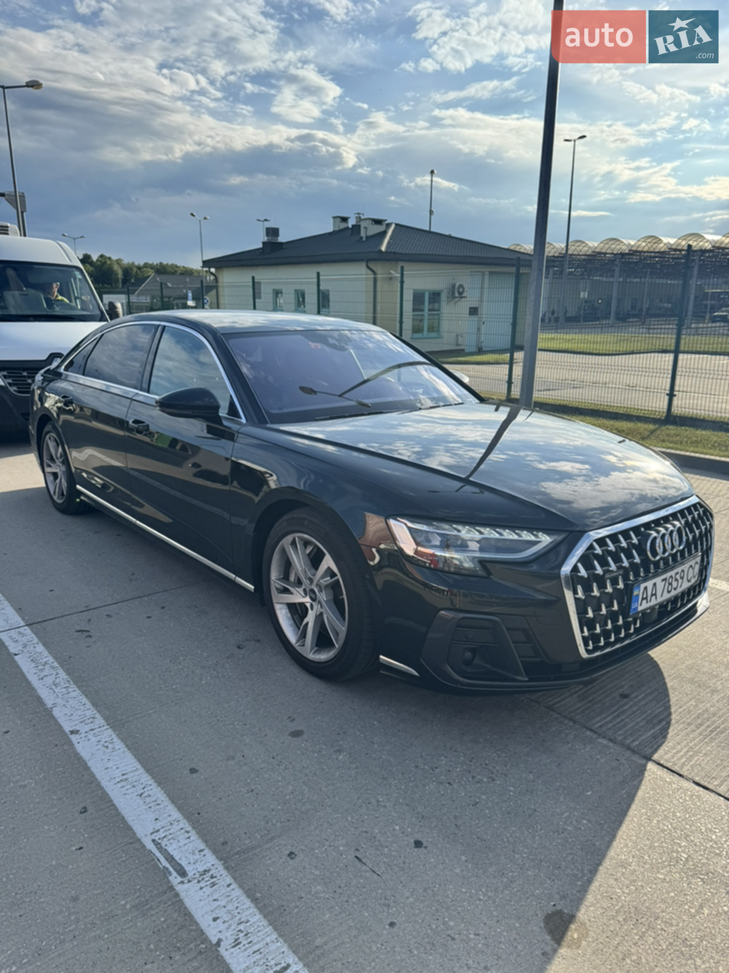 2022 Audi A8 - мініатюра 41