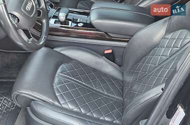 Седан Audi A8 2015 в 
