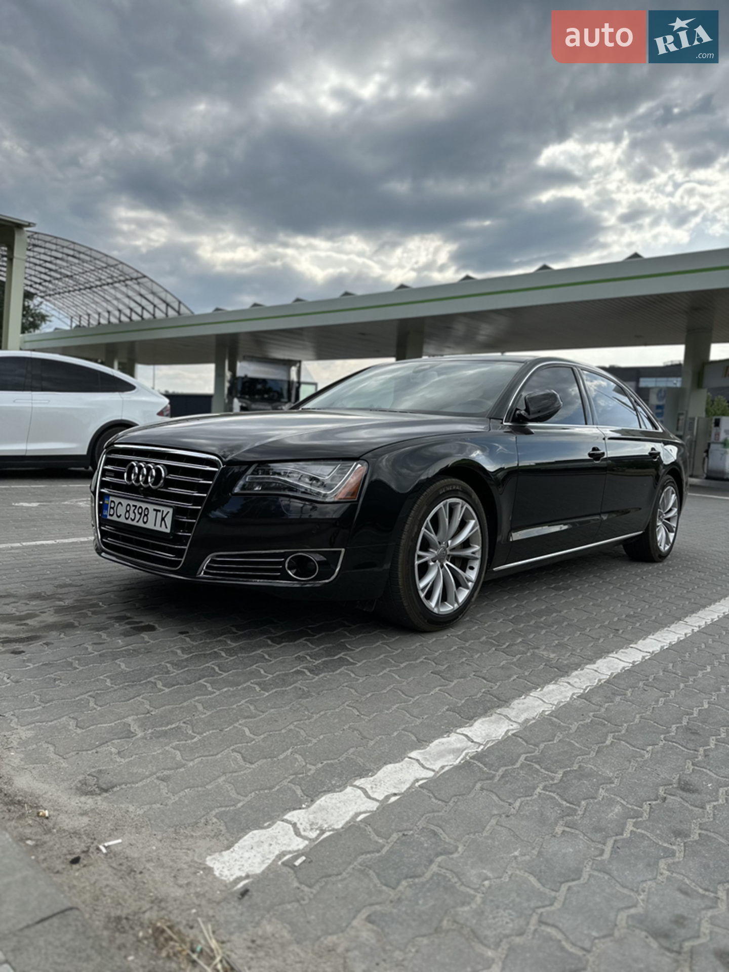 2013 Audi A8 - мініатюра 2