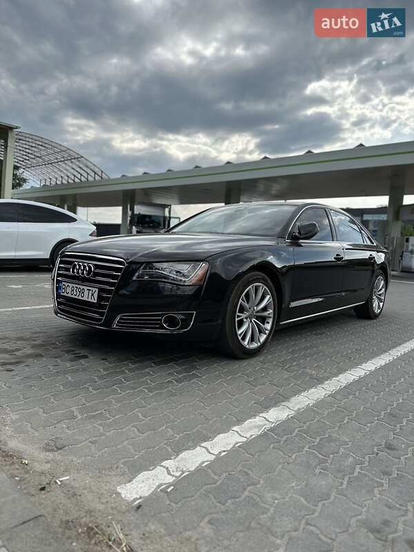 Audi A8 2013