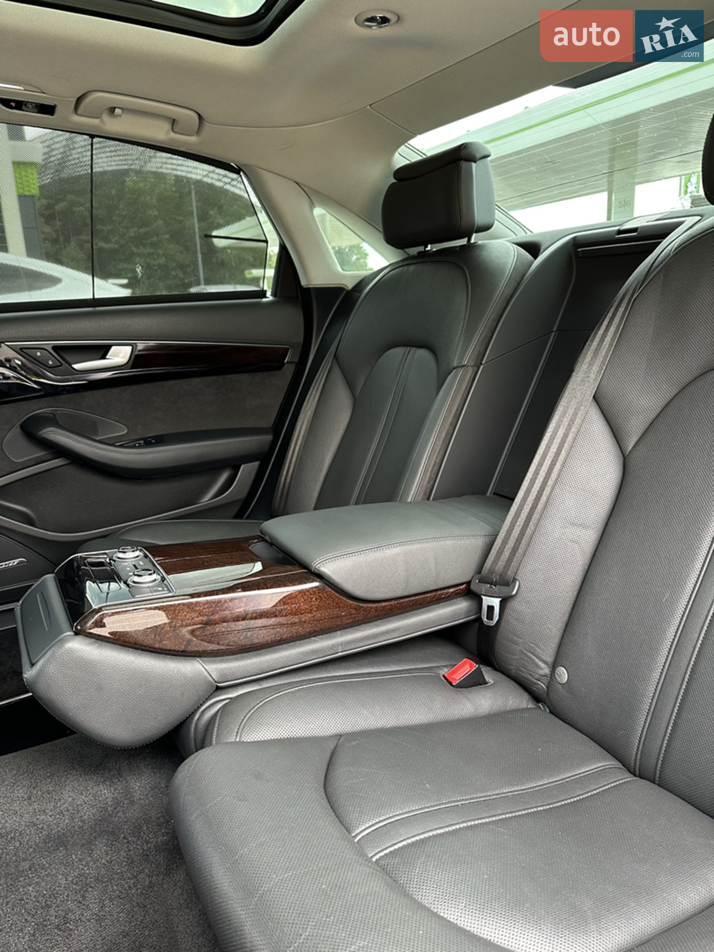 2013 Audi A8 - мініатюра 18