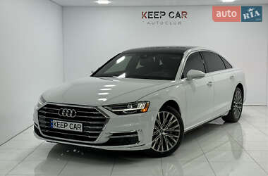 Седан Audi A8 2019 в Одесі