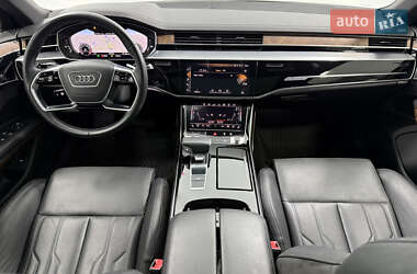 Седан Audi A8 2019 в 