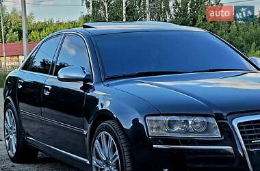 Седан Audi A8 2003 в 