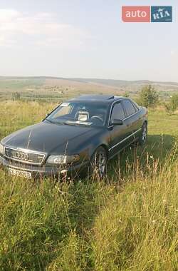 Седан Audi A8 1996 в Бурштыне