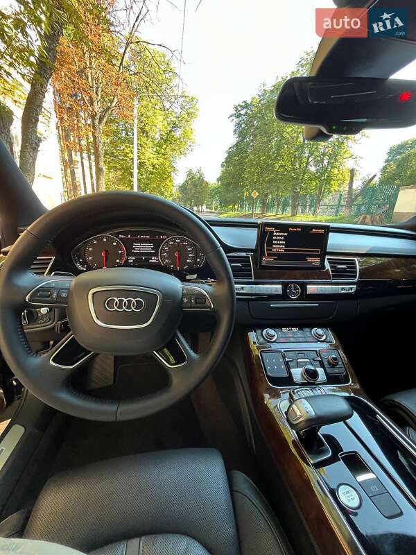Седан Audi A8 2015 в Кременчуге фото 11 Седан Audi A8 2015 в Кременчуге