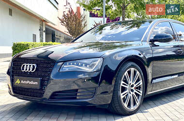Седан Audi A8 2012 в 