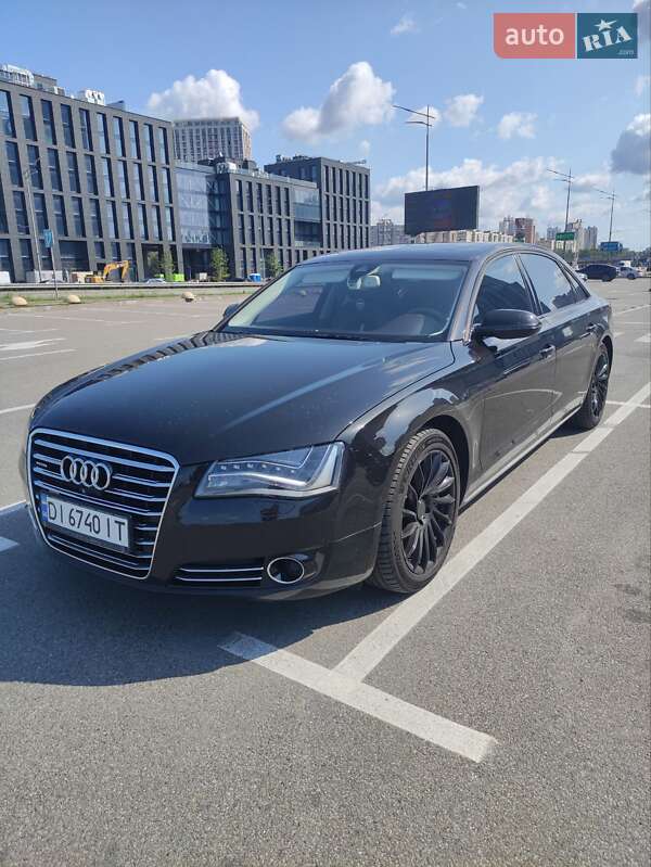 Седан Audi A8 2013 в Киеве