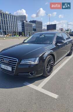 Седан Audi A8 2013 в 