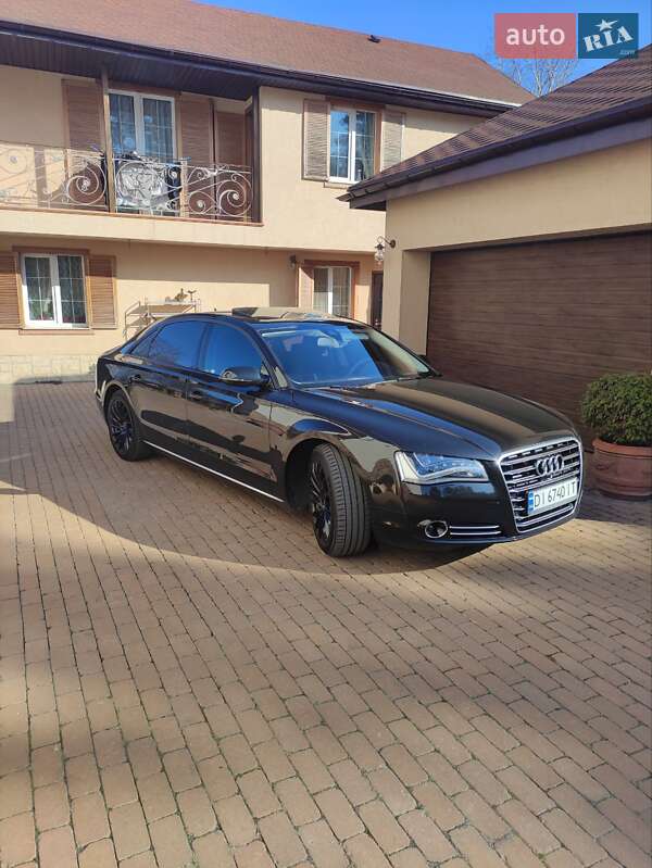 Седан Audi A8 2013 в Киеве