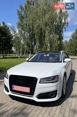 Седан Audi A8 2016 в 