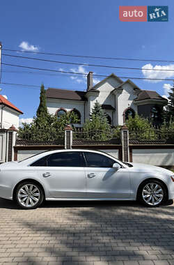 Седан Audi A8 2016 в 