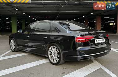 Седан Audi A8 2013 в 