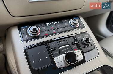 Седан Audi A8 2013 в 