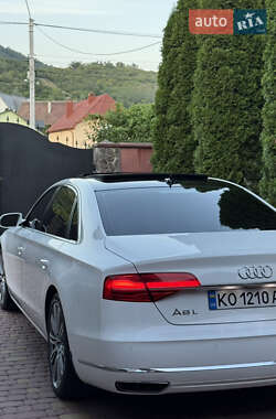 Седан Audi A8 2014 в 