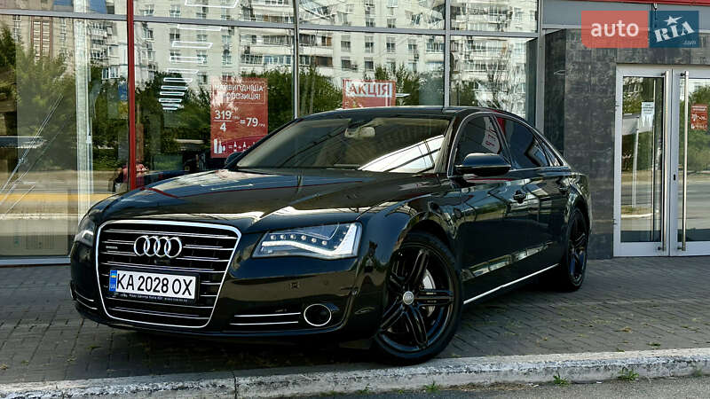 Седан Audi A8 2013 в Запорожье