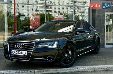 Седан Audi A8 2013 в 