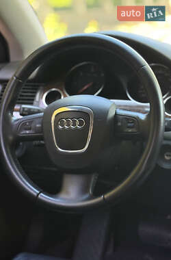 Седан Audi A8 2007 в 