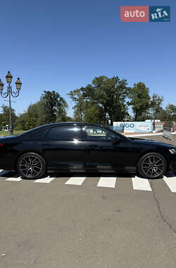 Седан Audi A8 2019 в 