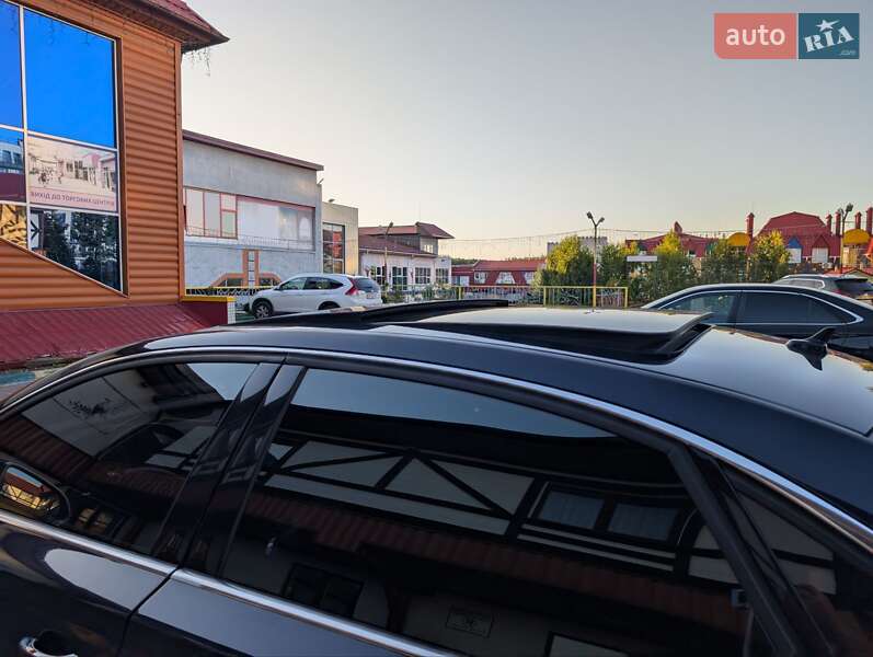 Седан Audi A8 2011 в Львове
