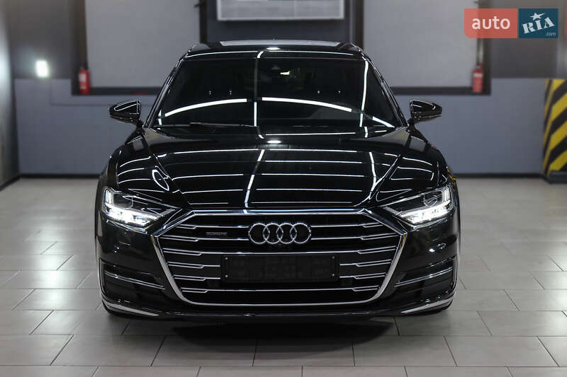 2021 Audi A8, VIN WAUZZZF89MN018307:plate — фото 1 (autoria)