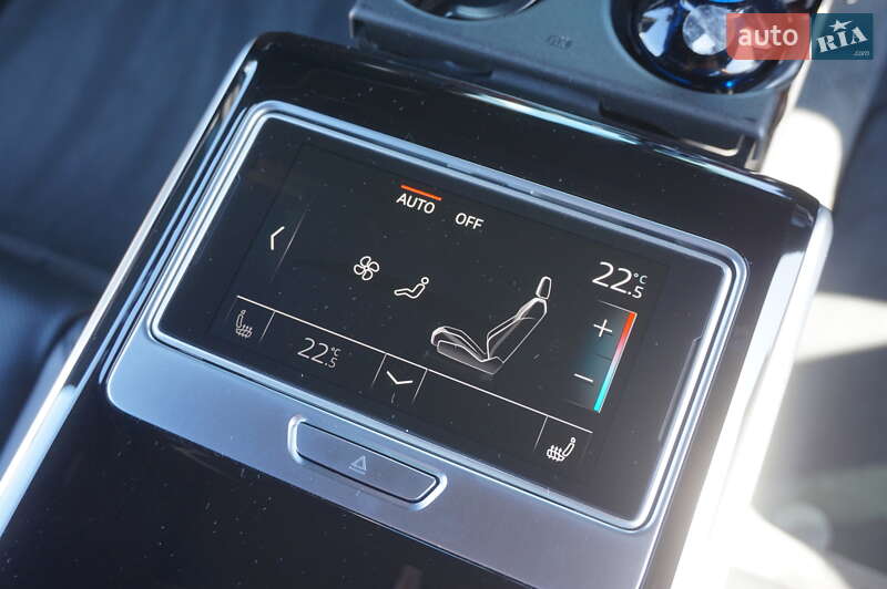 Седан Audi A8 2021 в Одессе