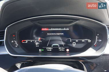Седан Audi A8 2021 в 