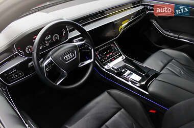 Седан Audi A8 2021 в 