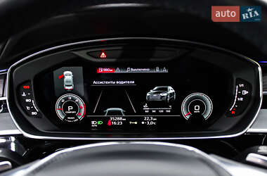 Седан Audi A8 2021 в 