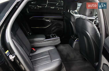 Седан Audi A8 2021 в 