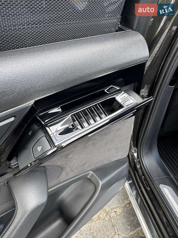 Седан Audi A8 2017 в Киеве