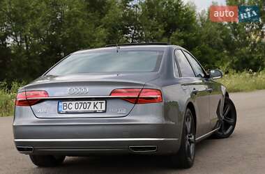 Седан Audi A8 2015 в Дрогобыче