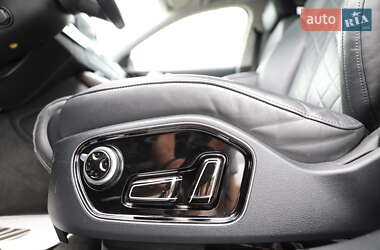 Седан Audi A8 2015 в Дрогобыче