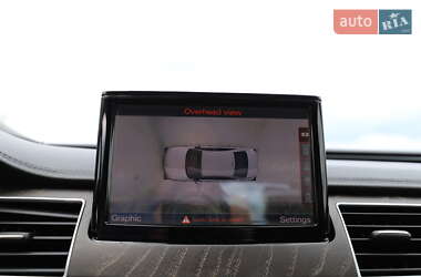 Седан Audi A8 2015 в Дрогобыче
