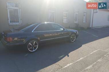 Седан Audi A8 1998 в 