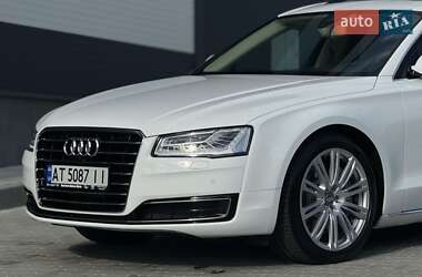 Седан Audi A8 2014 в Ивано-Франковске
