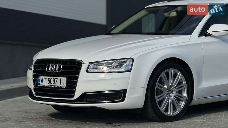 Седан Audi A8 2014 в Ивано-Франковске