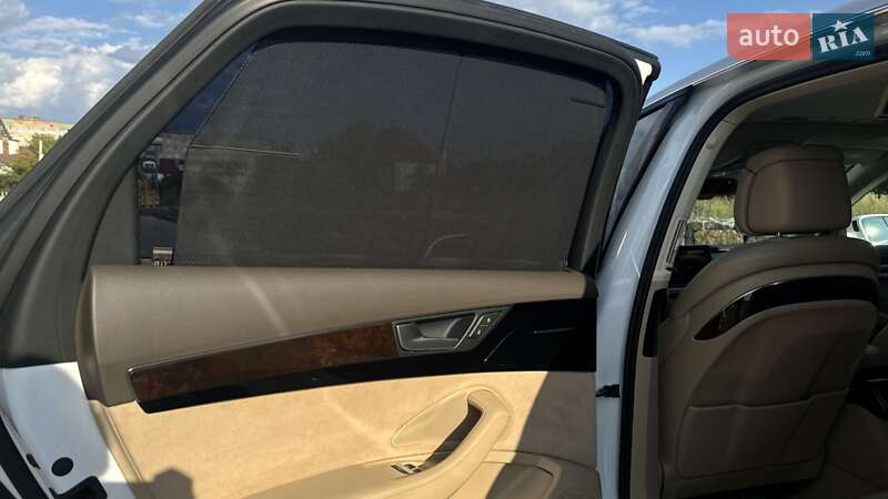 Седан Audi A8 2014 в Ивано-Франковске