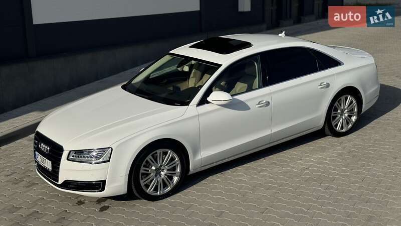 Седан Audi A8 2014 в Ивано-Франковске