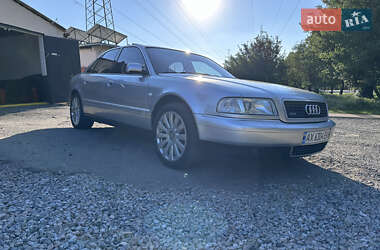 Седан Audi A8 1999 в 