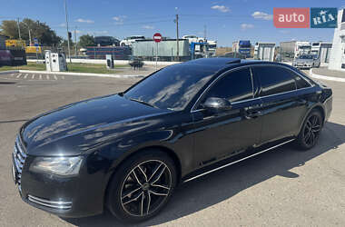 Седан Audi A8 2012 в 