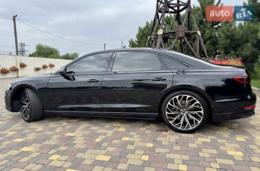 Седан Audi A8 2018 в 