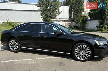 Седан Audi A8 2022 в Киеве