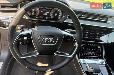 Седан Audi A8 2022 в 