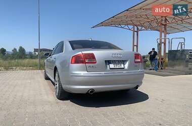 Седан Audi A8 2006 в Вышкове