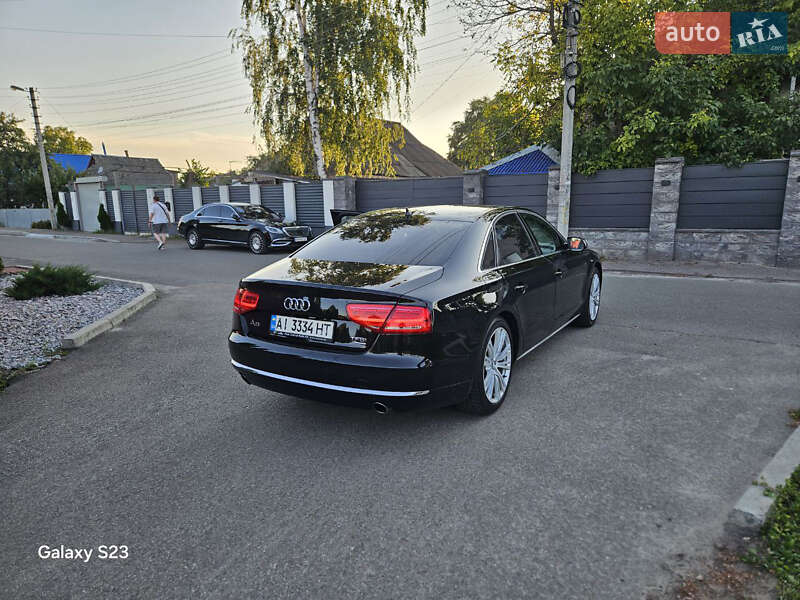 Седан Audi A8 2013 в Борисполе