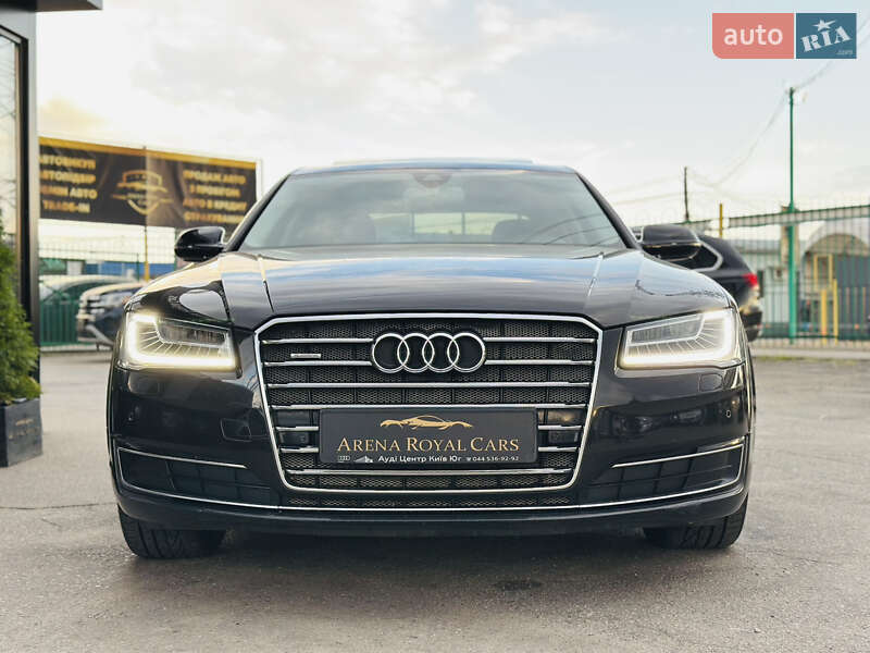 Седан Audi A8 2017 в Харькове