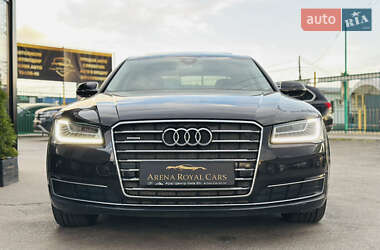 Седан Audi A8 2017 в 
