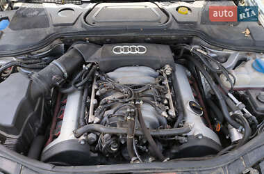 Седан Audi A8 2006 в 